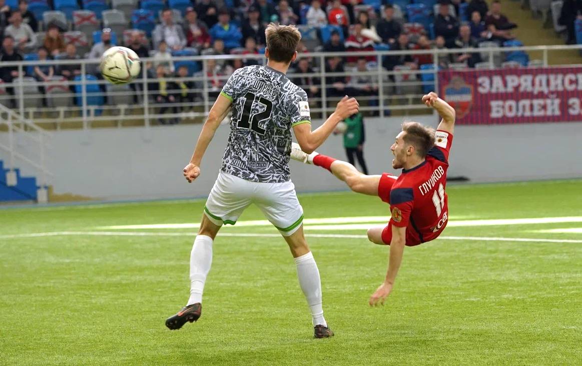 Никита Глушков ударом с разворота забил самый красивый гол 33-го тура Олимп-ФНЛ 